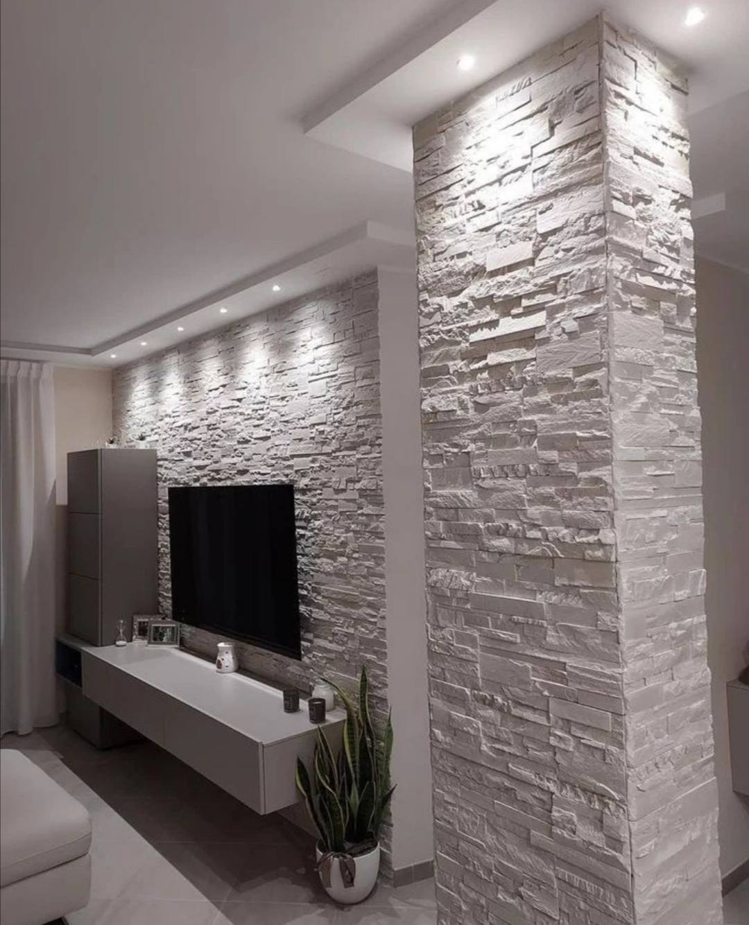اجرای سنگ مصنوعی طرح پژواک توسط فروشگاه کارن دکور رشت