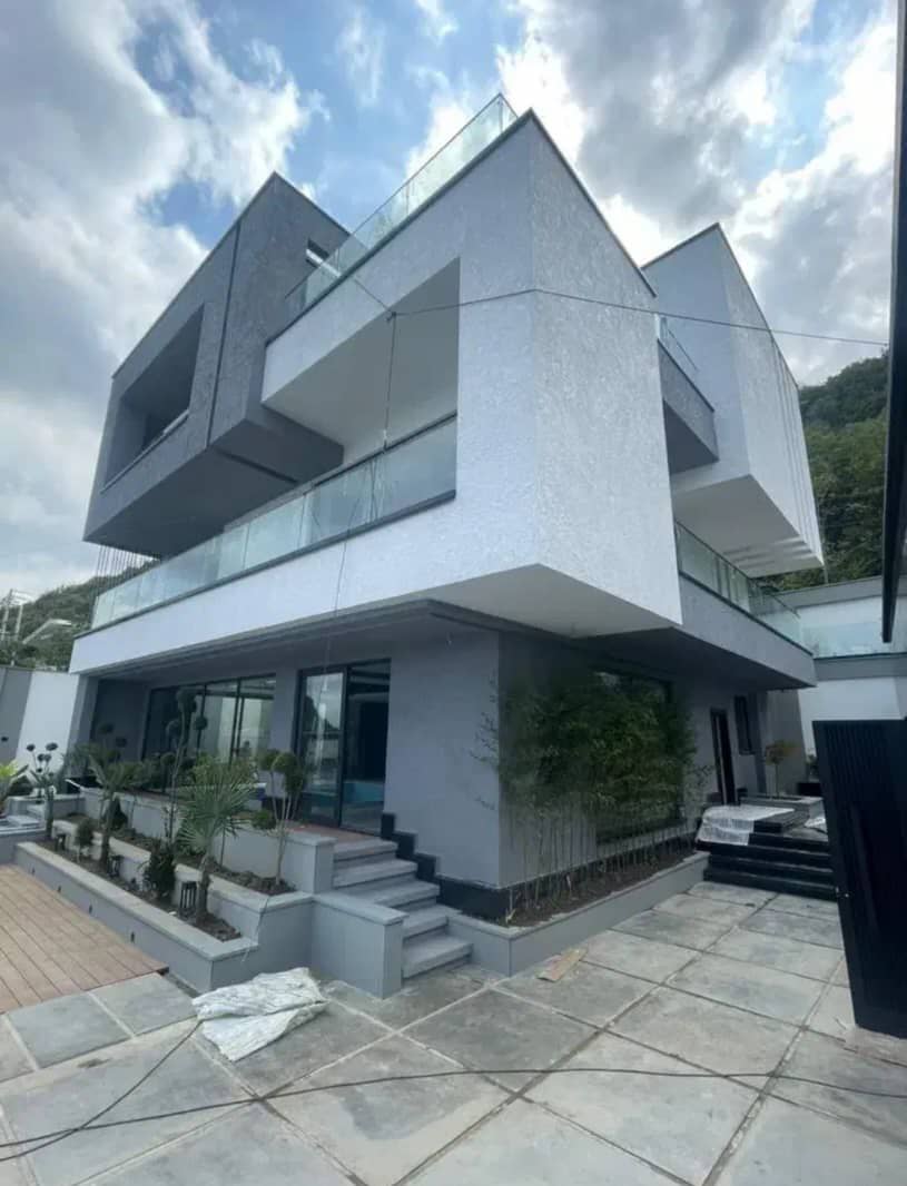 سطح نهایی میکروسمنت و مقایسه قیمت در ایران توسط مجموعه کارن دکور