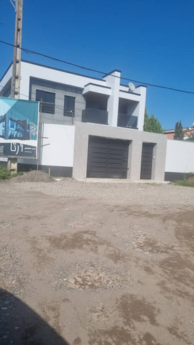 نمونه پروژه تمامشده بتن اکسپوز در سنندج