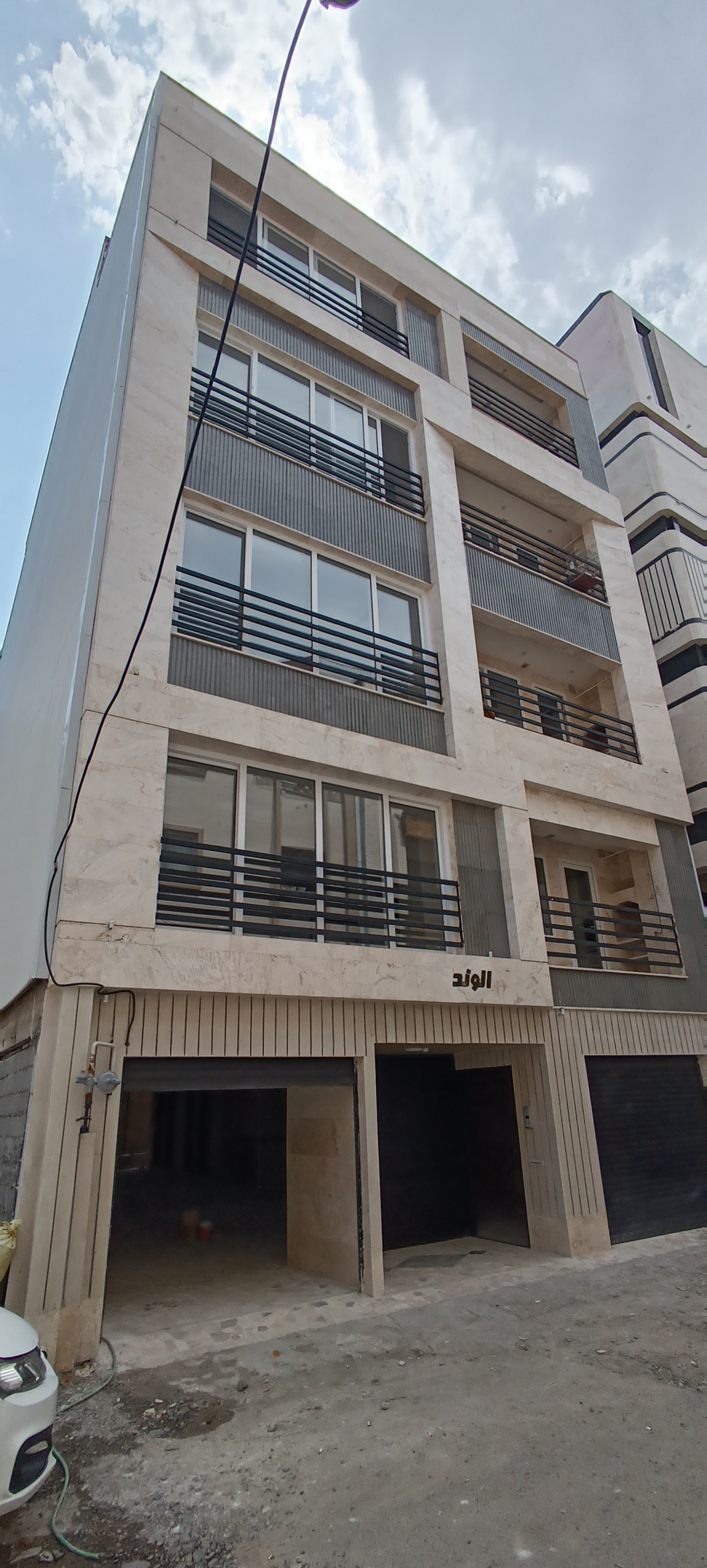 نمونه پروژه تمامشده بتن اکسپوز در شهرکرد